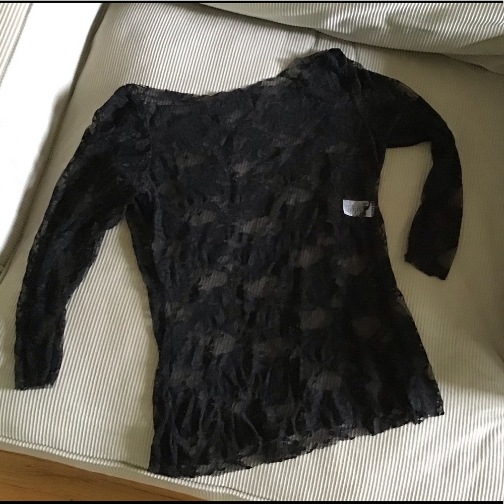 Balera long sleeve lace light weight scoop neck